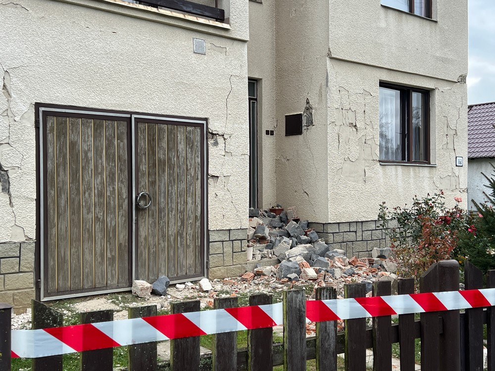 zemetrasenie Ďapalovce škody (8)