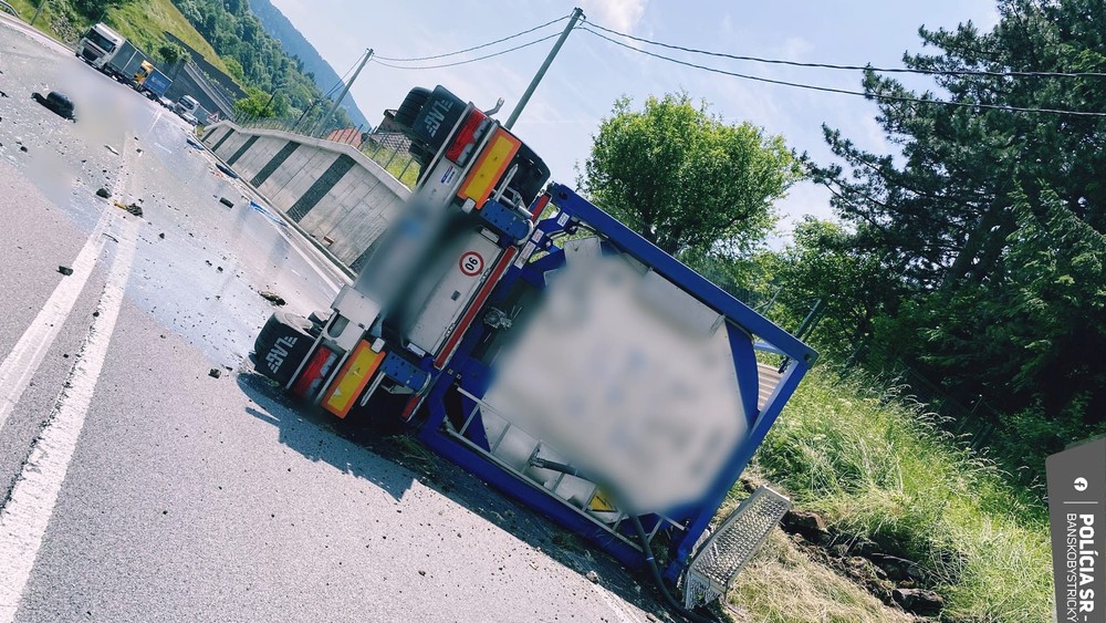 347120888_571407765183667_6892117088988315208_n