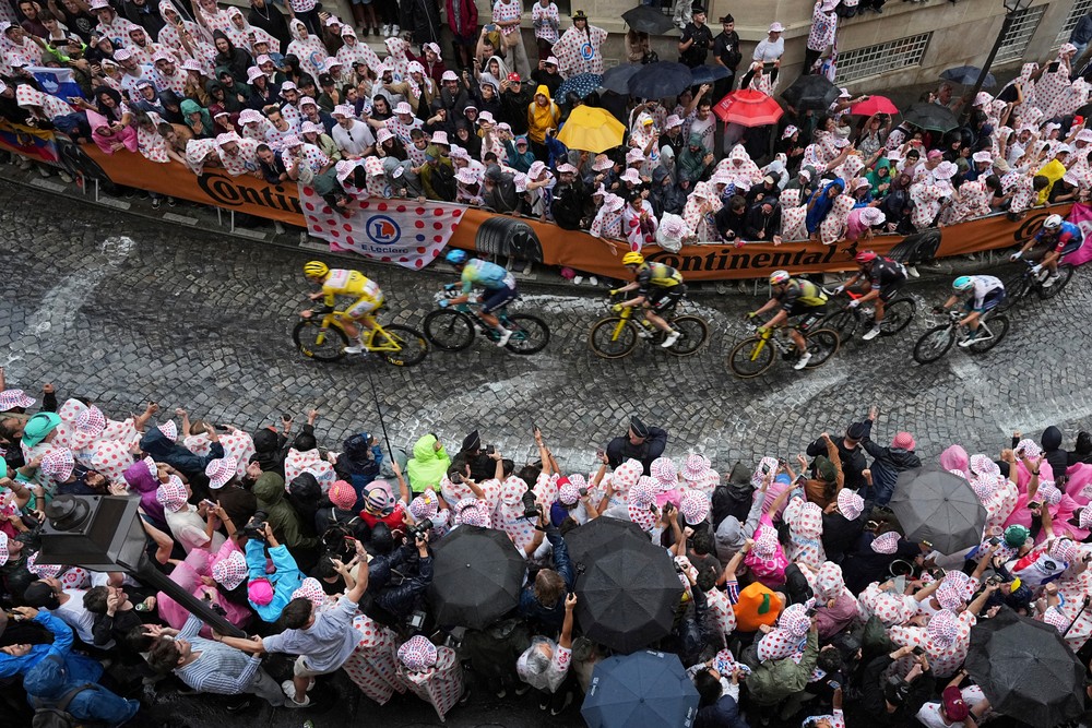 Cycling_Tour_de_France553939