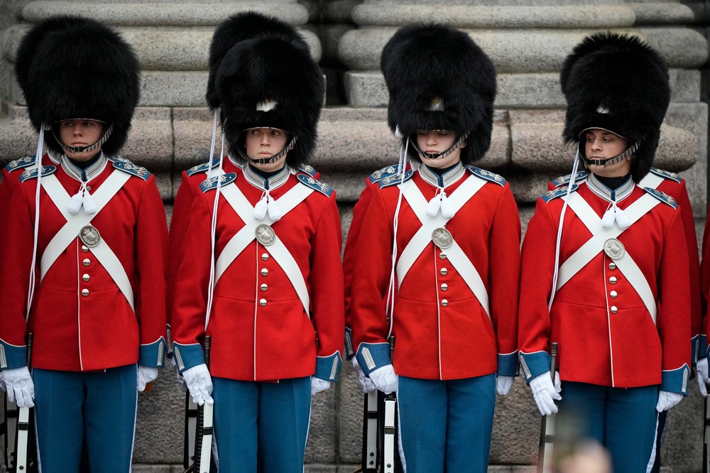 Denmark_Royal_Abdication984363