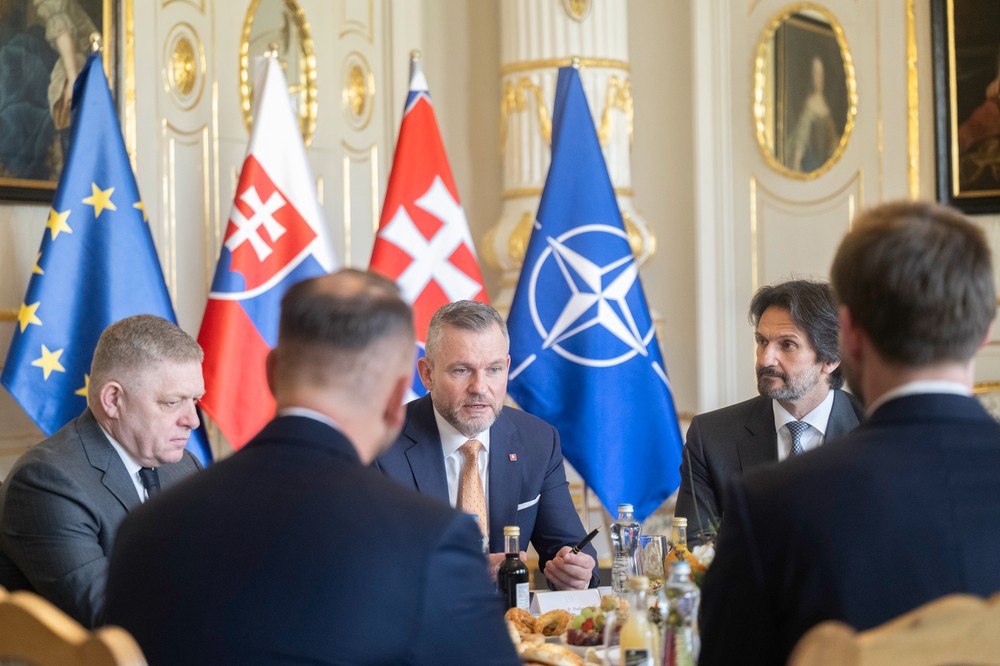 26marec2025_Okruhly_Stol_Prezidentsky_Palac_5117831