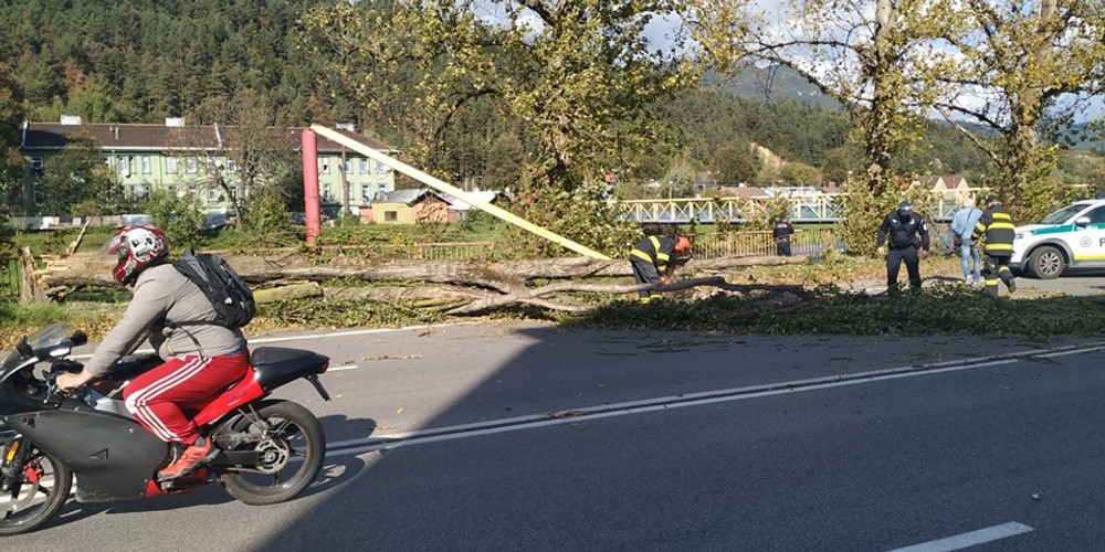 Takto vietor vyčíňal v Ružomberku 