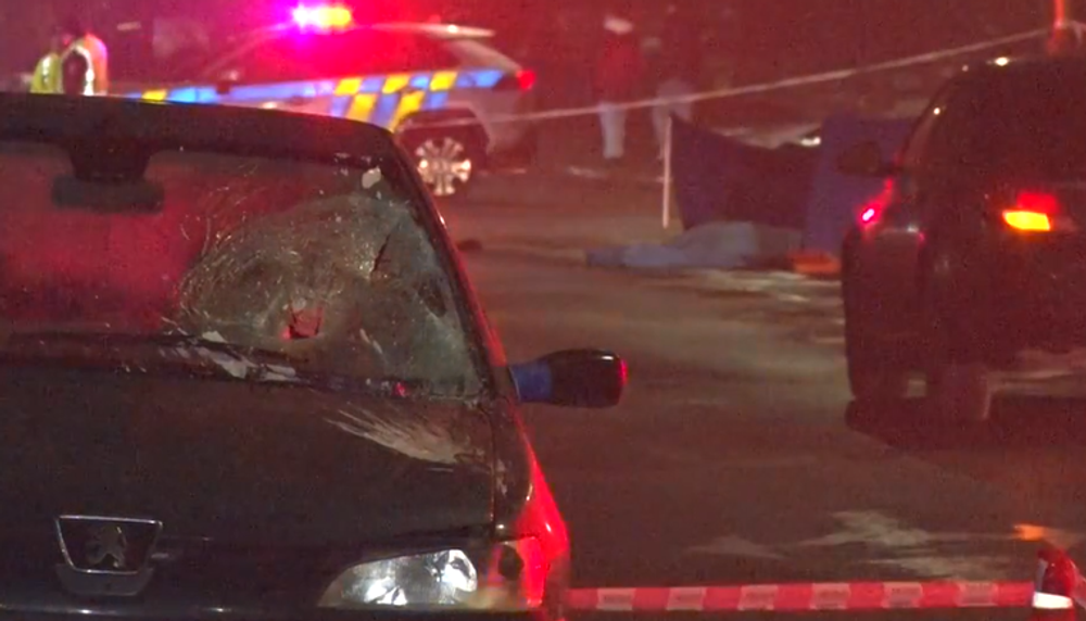 rozbité čelné sklo 