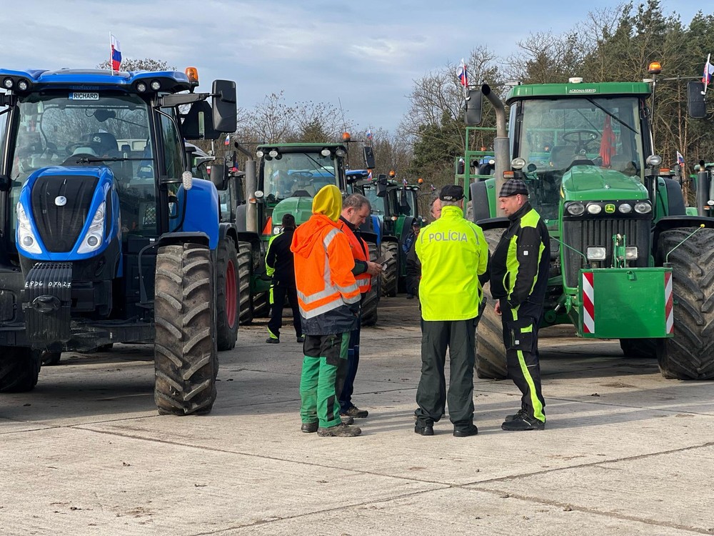 WhatsApp Image 2024-02-22 at 09.30.01