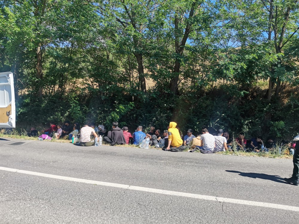 Dodávka s  migrantmi