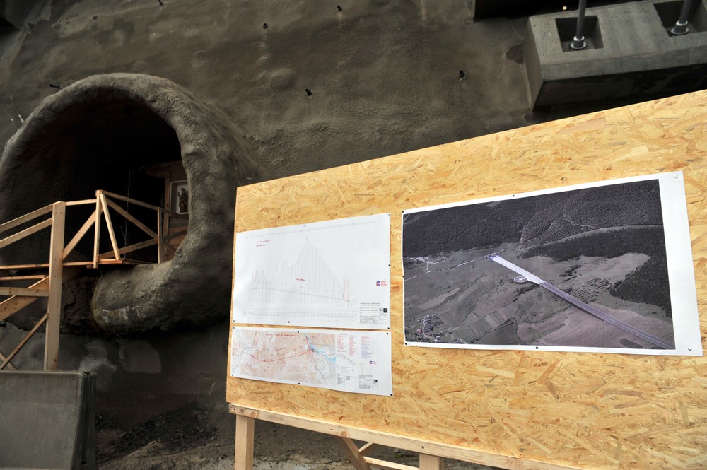 Visnove tunel20632145