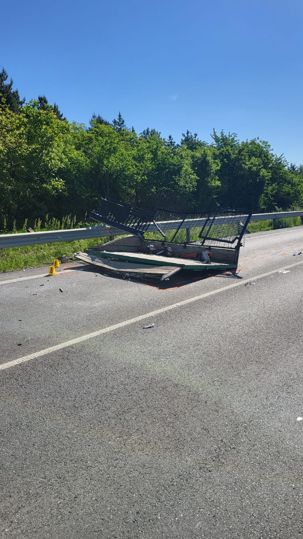 Nehoda autobusu a kamióna