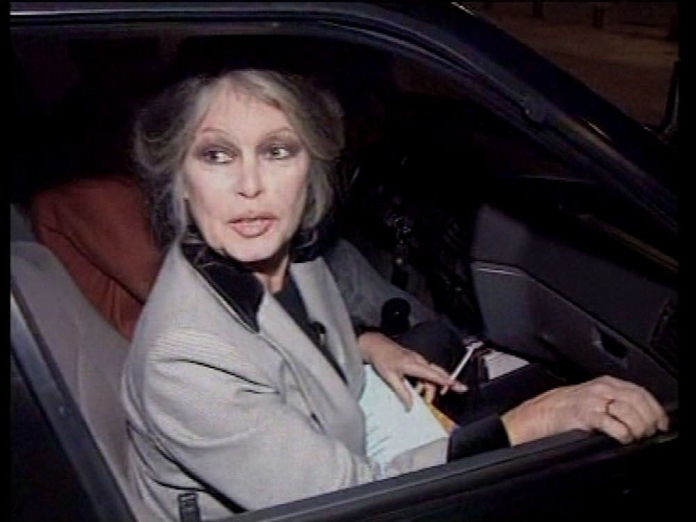 Brigitte Bardot v aute