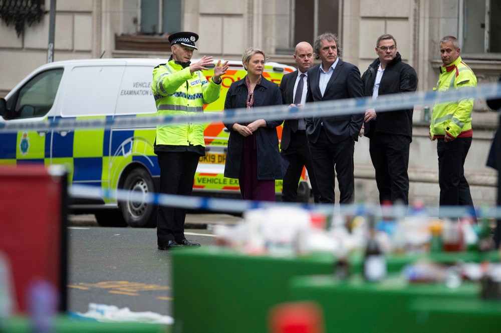 Britain_Liverpool_Car_Ramming404070