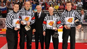 Muži v pruhovanom už v akcii, na MS štyria Slováci