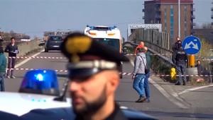 13-ročný chlapec, ktorý zachránil desiatky detí pred istou smrťou, získa občianstvo