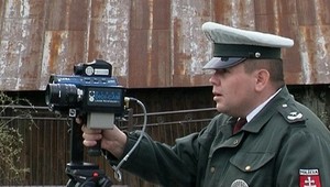 Prezrádzanie radarov. Policajti opäť povedia menej :(