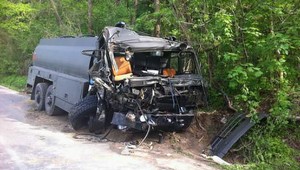 VIDEO: Havária vojakov! Nezvládli cisternu, zasahoval aj vrtuľník