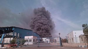 Iránskym prístavným mestom otriasla explózia. Obetí je 40 a zranených minimálne 1000