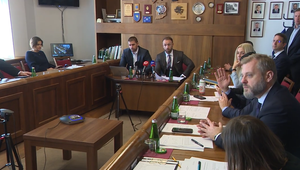 Vláda vysvetľuje rozhodnutie uzavrieť zmier s Andrejom Babišom