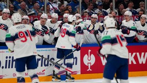 Súhrn MS v hokeji 2023, 1. deň: Kanada rozstrieľala Lotyšsko, Švédi sa trápili s Nemeckom