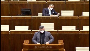 Za obliatie ministra Matoviča prišla odplata: Poslanec Suja dostal pokutu