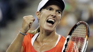 Heninová sa s Hardennom rozviedla