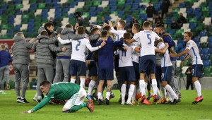 Naplnil sa ten horší scenár! V skupine máme Slovákov, píšu Poliaci