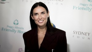 Starne vôbec? Demi Moore ukázala postavu v plavkách a všetci ostali bez slov!