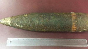 Turistka si chcela do lietadla vziať nevybuchnutý granát z druhej svetovej vojny