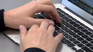 Systém umelej inteligencie už vie po slovensky a bez problémov by vedel zmaturovať