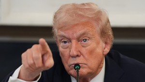 Trump žaluje BBC o 10 miliárd dolárov: Dôvodom je zostrihaný prejav pred útokom na Kapitol