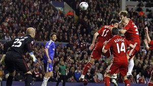 Chelsea a Barcelona s náskokom do štvrťfinálových odviet