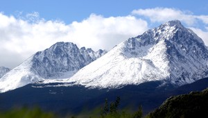 Riziká Vysokých Tatier. K lavínovému nebezpečenstvu pribudli aj preveje