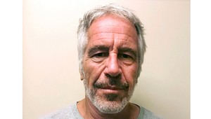 Zlom v afére Epstein: Kongres schválil odtajnenie vyšetrovacích spisov