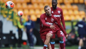 Wilshere sa navliekol do 31 dresov. Veril, že prekonal svetový rekord