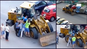 VIDEO: Opilec (25) demoloval nakladačom autá. Strhla sa bitka