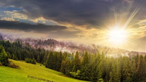 Čaká nás slnečný víkend. Teplé počasie nás ale dlho tešiť už nebude