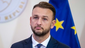 Rušenie Úradu na ochranu oznamovateľov: Podľa opozície sa Šutaj Eštok snaží zbaviť nezávislej kontroly