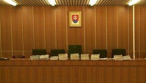 Na údajného člena sýkorovcov vydal súd zatykač