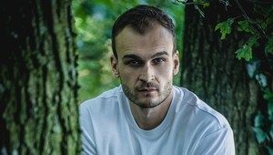 Jakub Kuka je nový sexsymbol slovenských seriálov: Pozrite sa na tú vysekanú postavu!