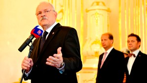 Budete mi chýbať, lúčil sa Gašparovič s vládou