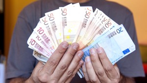 V Žiline vyčíňajú podvodníci, platia falošnými bankovkami