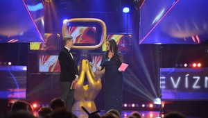 Gregorová počas priameho prenosu nad vecou. Zajačikovia sú môj koníček