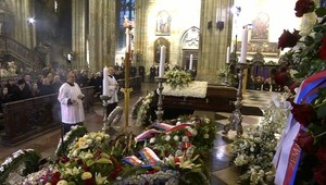 Prišli aj Gottove dcérky! Dojímavej rozlúčky s otcom sa napokon zúčastnili všetky jeho deti