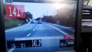 Povolanie syn, kritizuje polícia vodiča, ktorý šiel cez obec 140 km/h