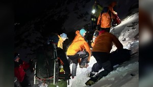 Takmer fatálny výlet: Nepočujúci český turista ignoroval uzáveru, v strmom teréne padal 250 metrov