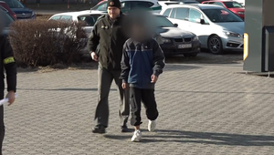 Len 14 rokov a už obvinený: Mladík sa mal vyhrážať zabitím viacerým ľuďom