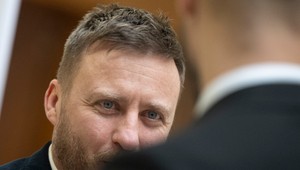 Opozícia reaguje na trestné stíhanie Kotlára: Musí opustiť funkciu splnomocnenca