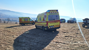 Tragické nešťastie: Muža privalil traktor, zraneniam podľahol