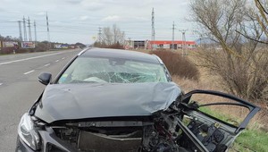 Tragická nehoda v Michalovciach: Zrážku neprežili traja ľudia