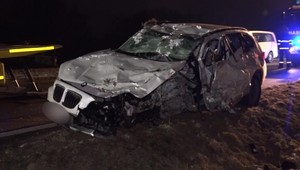 Vodič prešiel do protismeru: Jeden muž prišiel o život a dve deti sa zranili