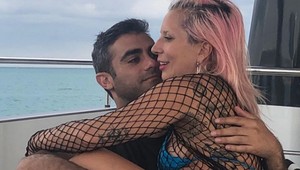 Priateľ Lady Gaga šéfuje nadácii pre výskum liečby rakoviny