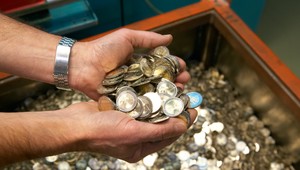 Slováci sú šetrní. Viac si ušetria, ako požičajú