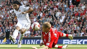 Liverpool so Škrtelom zdolal v šlágri ManU